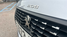 Peugeot 208 1.2 PureTech 100 Allure Premium + 5dr Petrol Hatchback